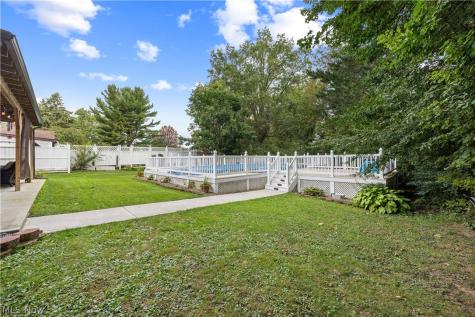 749 Glantz Drive Lorain OH 44055