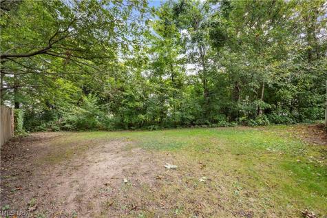 749 Glantz Drive Lorain OH 44055
