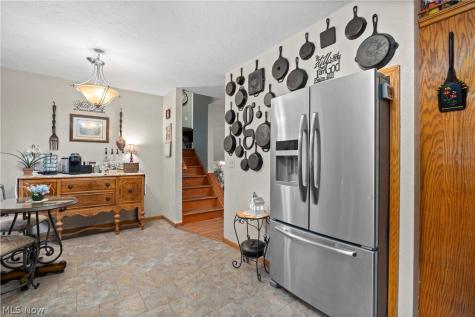 749 Glantz Drive Lorain OH 44055