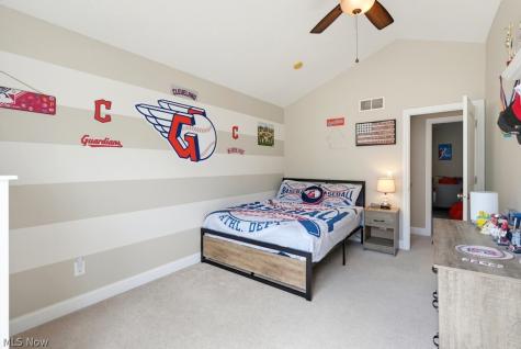882 Queens Gate Way Wadsworth OH 44281