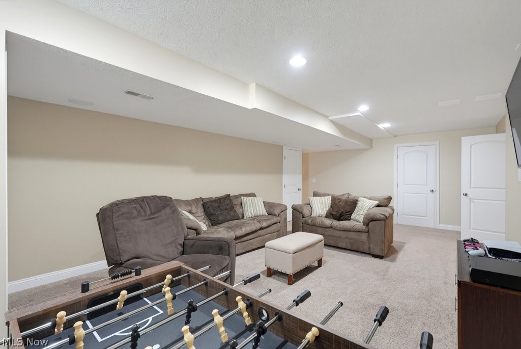 882 Queens Gate Way Wadsworth OH 44281