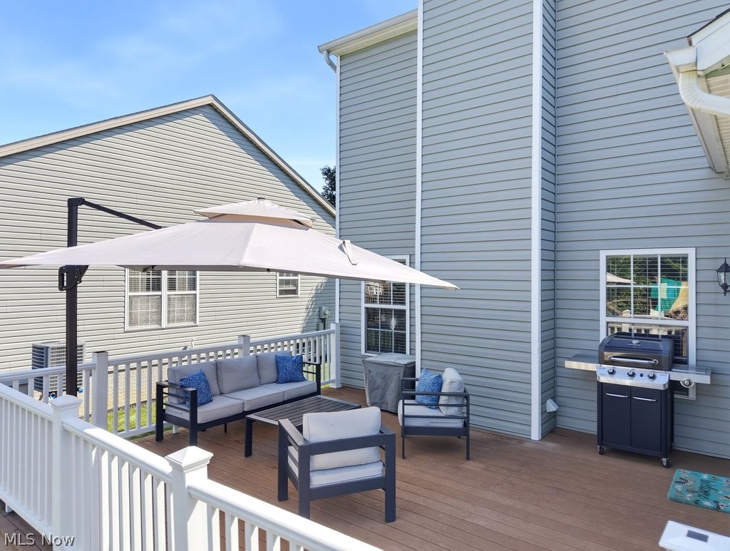 882 Queens Gate Way Wadsworth OH 44281