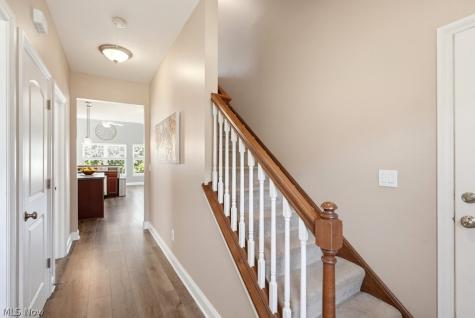 882 Queens Gate Way Wadsworth OH 44281