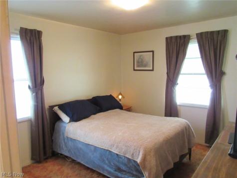 4208 Wetzel Avenue Cleveland OH 44109