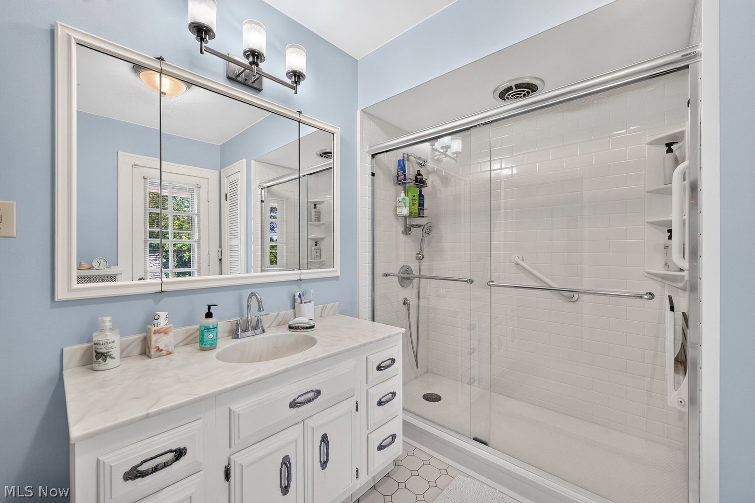 1076 Wilbert Road Lakewood OH 44107
