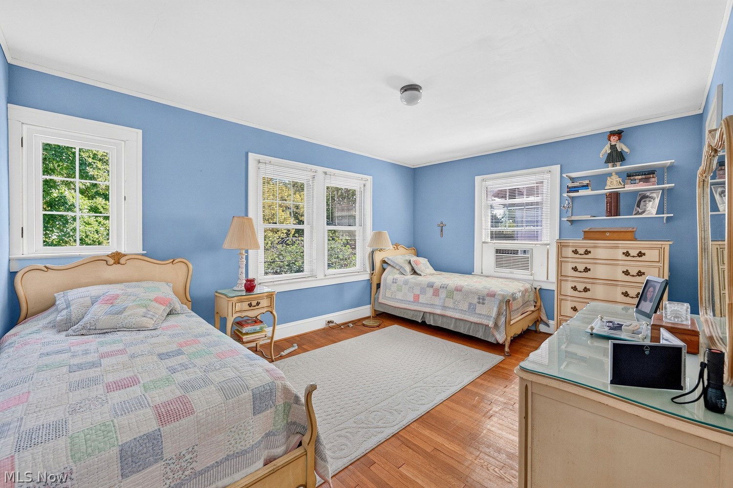 1076 Wilbert Road Lakewood OH 44107