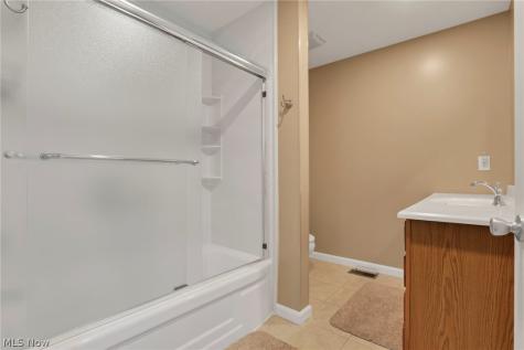 14953 King Road Howard OH 43028