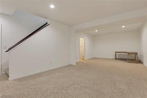 14953 King Road Howard OH 43028