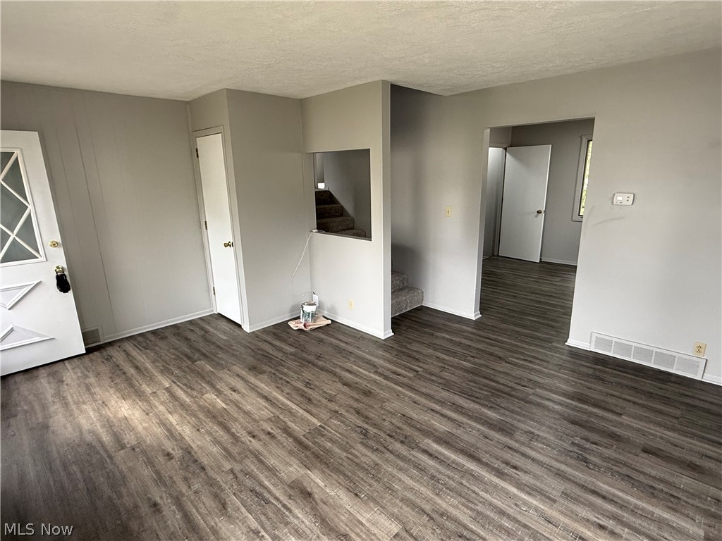 1031 Grant Avenue NW New Philadelphia OH 44663