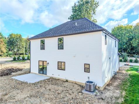 6724 Benedict Drive Middleburg Heights OH 44130