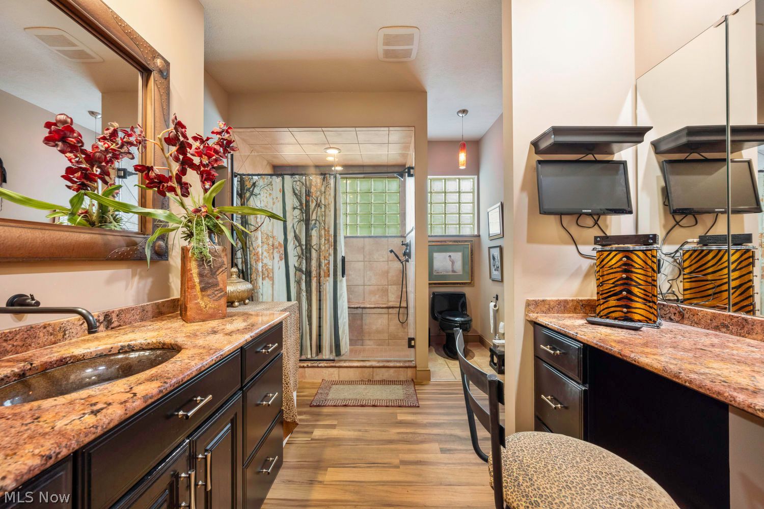 4231 Sunfish Cove Avon OH 44011