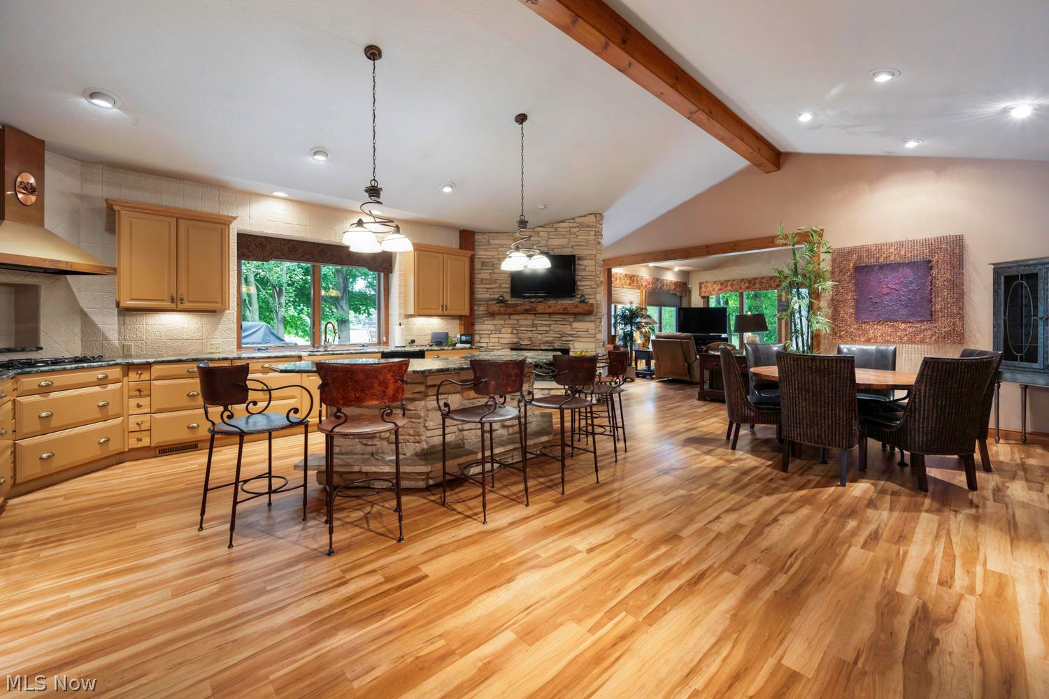 4231 Sunfish Cove Avon OH 44011