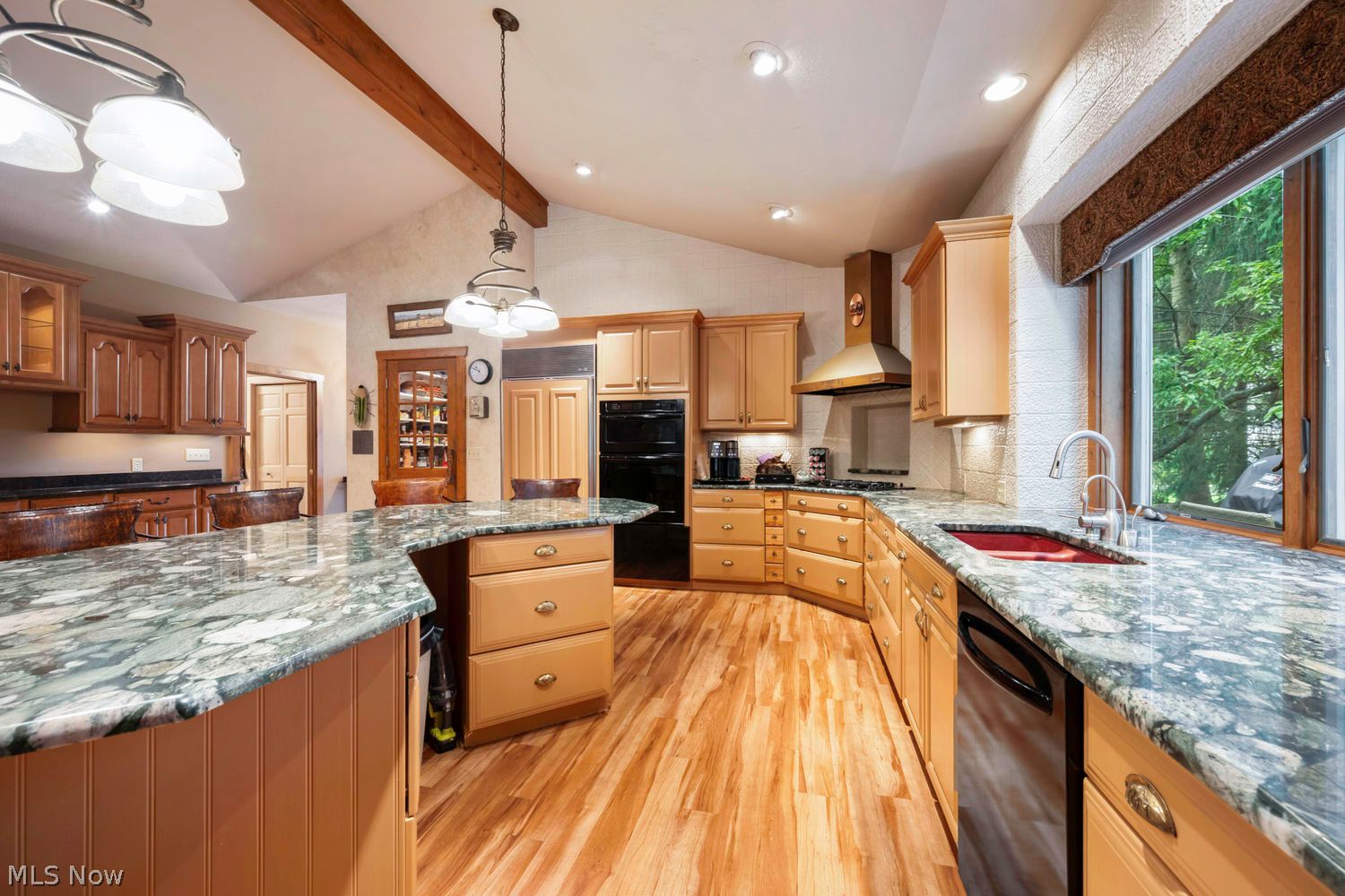 4231 Sunfish Cove Avon OH 44011