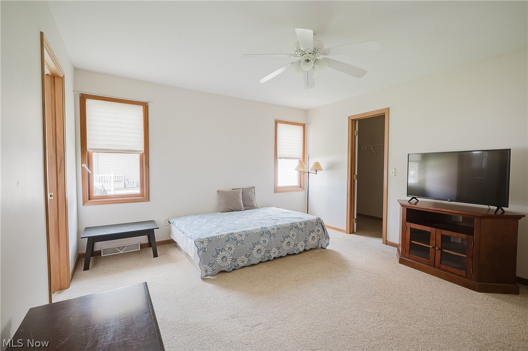 6041 Ridge Run Dr. NW Warren OH 44481