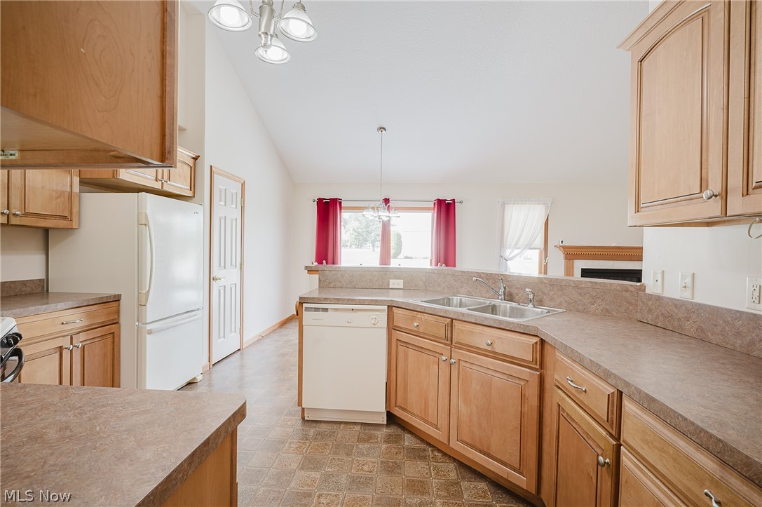 6041 Ridge Run Dr. NW Warren OH 44481