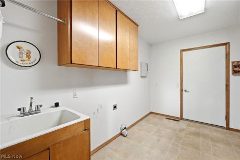 33037 Pebblebrook Drive North Ridgeville OH 44039