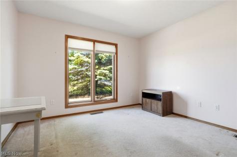 33037 Pebblebrook Drive North Ridgeville OH 44039