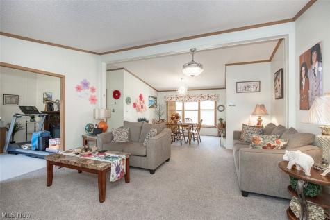 78 Periwinkle Drive Olmsted Twp OH 44138