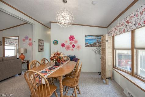 78 Periwinkle Drive Olmsted Twp OH 44138