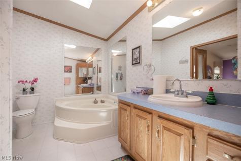 78 Periwinkle Drive Olmsted Twp OH 44138