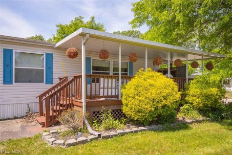 78 Periwinkle Drive Olmsted Twp OH 44138