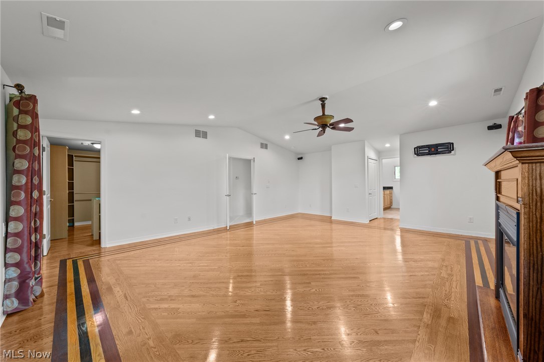 24549 Meldon Boulevard Beachwood OH 44122
