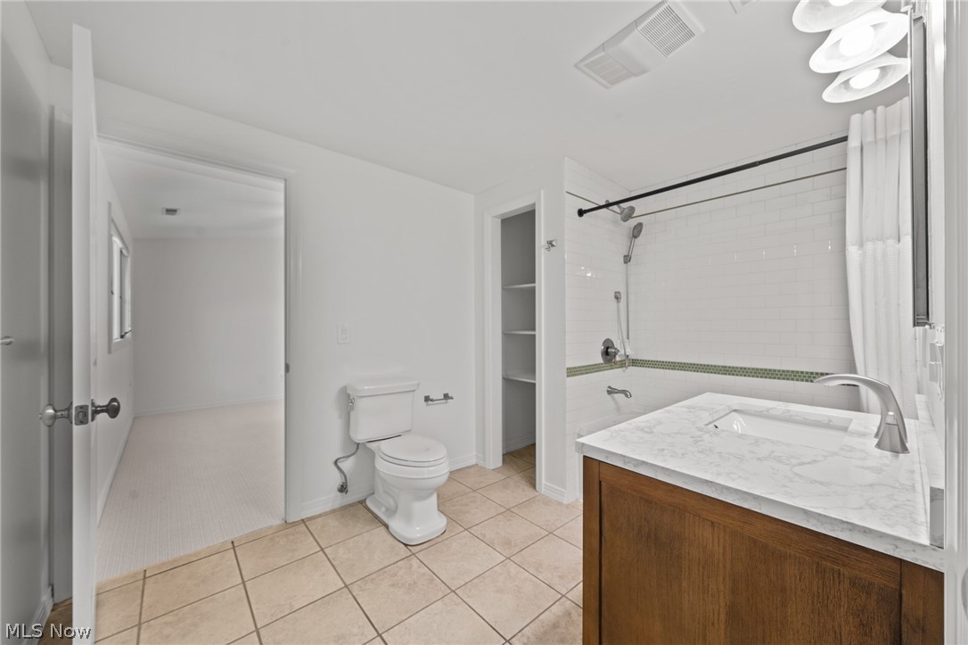 24549 Meldon Boulevard Beachwood OH 44122