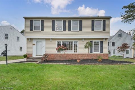 18329 Lomond Boulevard Shaker Heights OH 44122