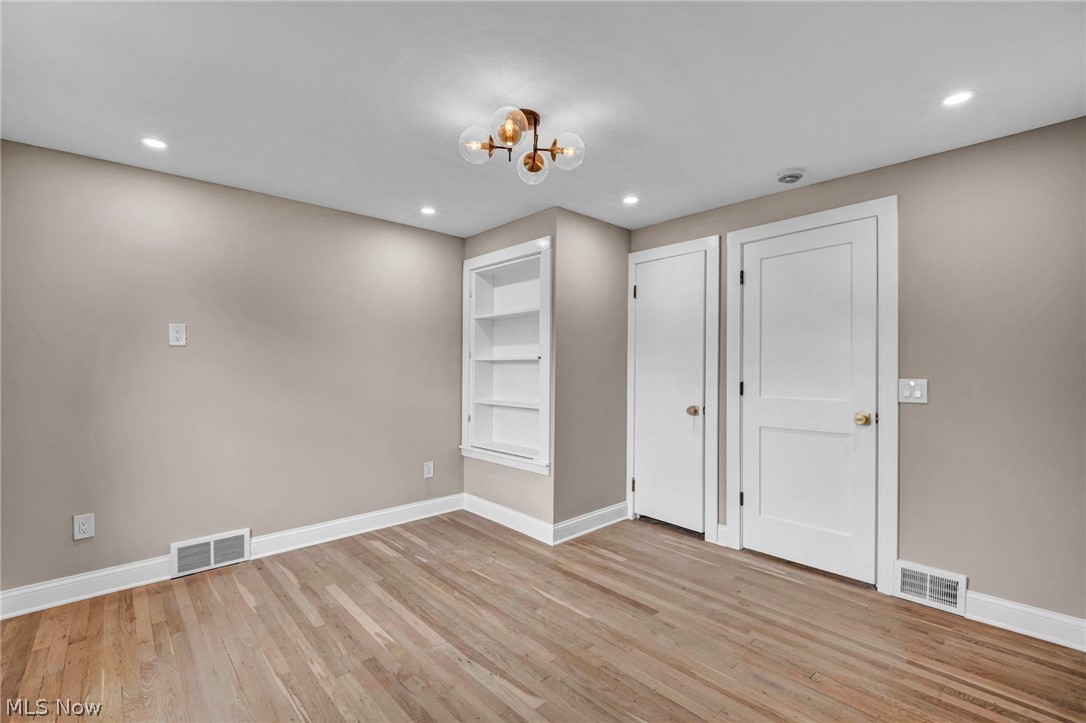 18329 Lomond Boulevard Shaker Heights OH 44122