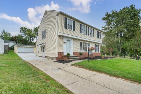 18329 Lomond Boulevard Shaker Heights OH 44122