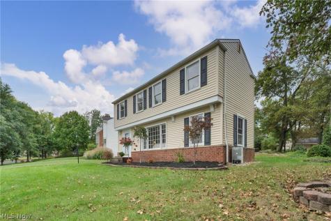 18329 Lomond Boulevard Shaker Heights OH 44122