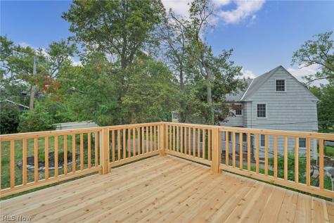 18329 Lomond Boulevard Shaker Heights OH 44122
