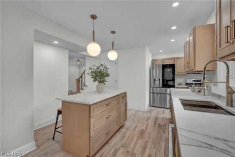 18329 Lomond Boulevard Shaker Heights OH 44122
