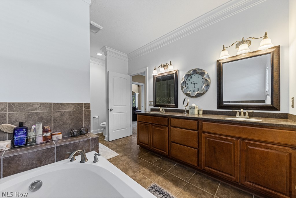 2820 Ashwood Drive Alliance OH 44601