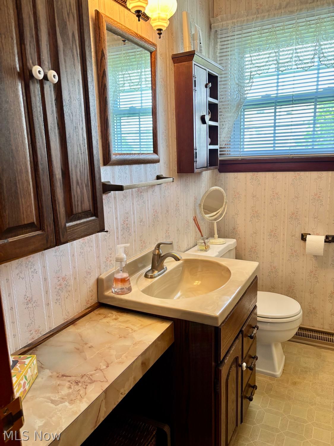 548 W Wilson Street Struthers OH 44471