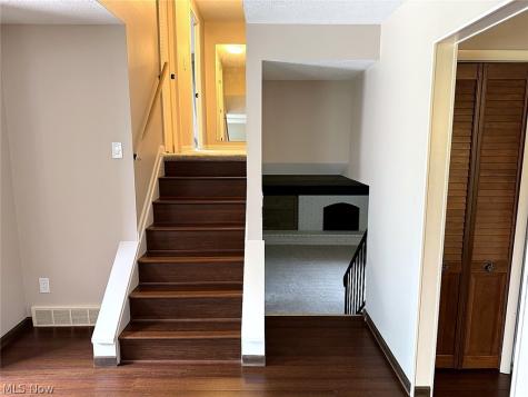 369 Fern Drive Berea OH 44017
