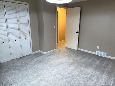 369 Fern Drive Berea OH 44017