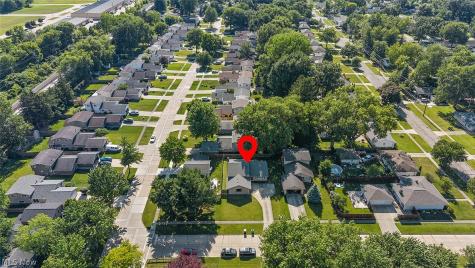369 Fern Drive Berea OH 44017
