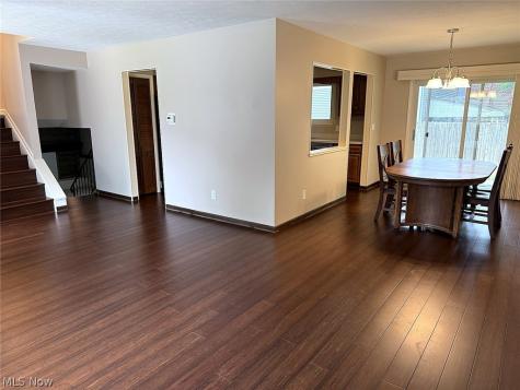 369 Fern Drive Berea OH 44017