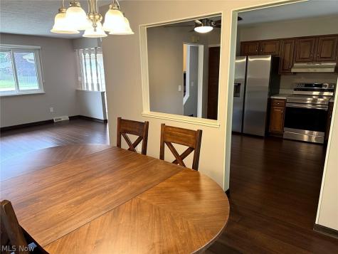 369 Fern Drive Berea OH 44017