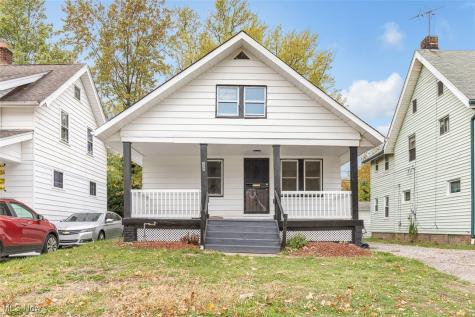 1554 E 221st Street Euclid OH 44117