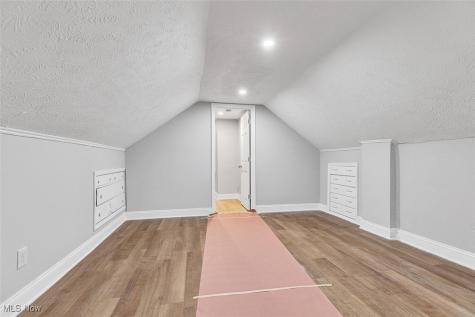 1554 E 221st Street Euclid OH 44117