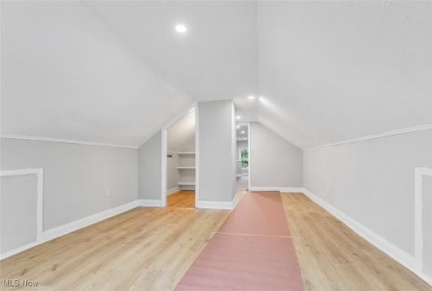 1554 E 221st Street Euclid OH 44117
