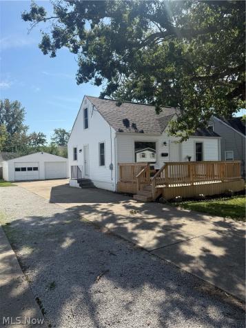 1356 Stratford Street Barberton OH 44203