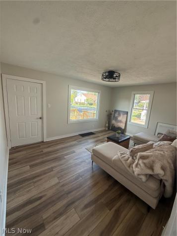 1356 Stratford Street Barberton OH 44203