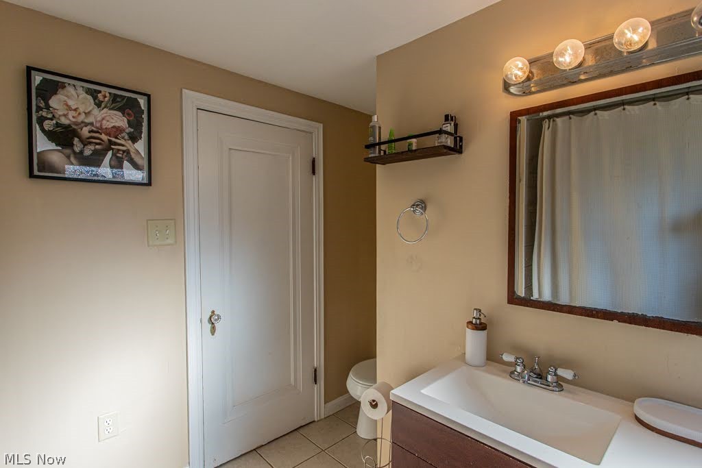 888 Trumbull Avenue SE Warren OH 44484