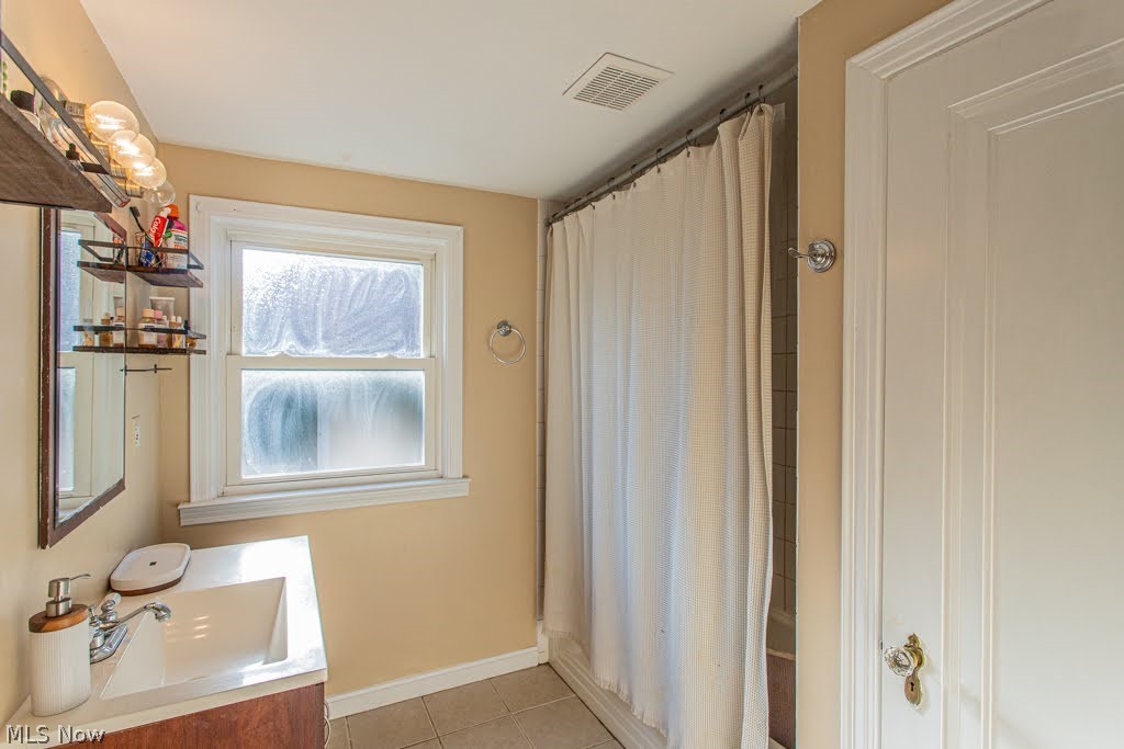 888 Trumbull Avenue SE Warren OH 44484