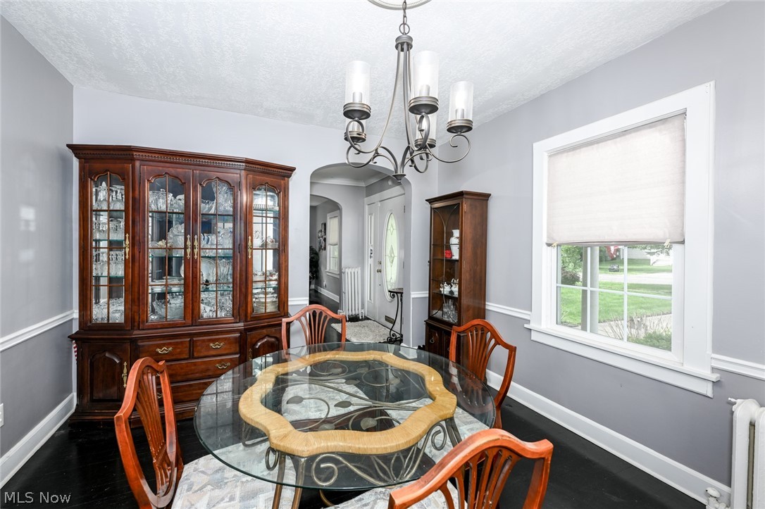 1390 Delia Avenue Akron OH 44320