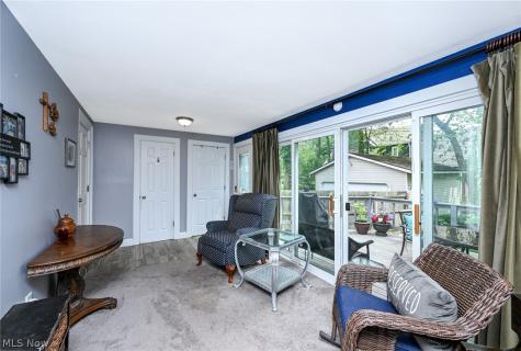 1390 Delia Avenue Akron OH 44320
