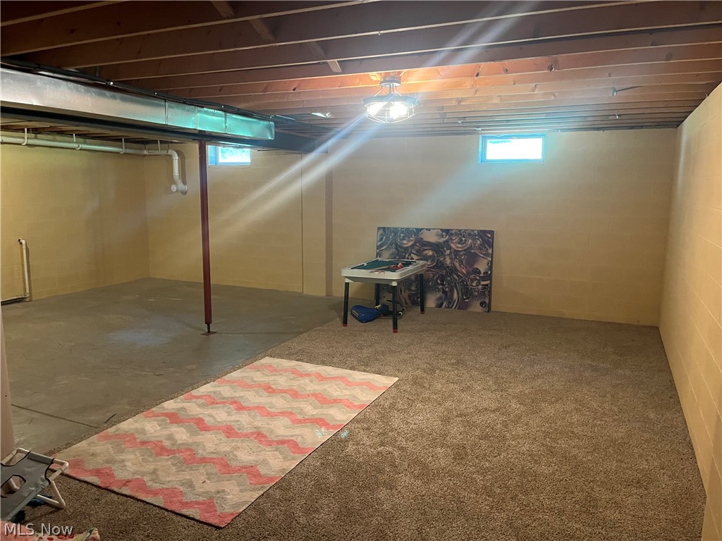 9449 Old State Road Chardon OH 44024